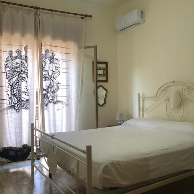 Casa Dorina Charme E Comfort A 100 M Dal Mare Donnalucata  Exterior foto