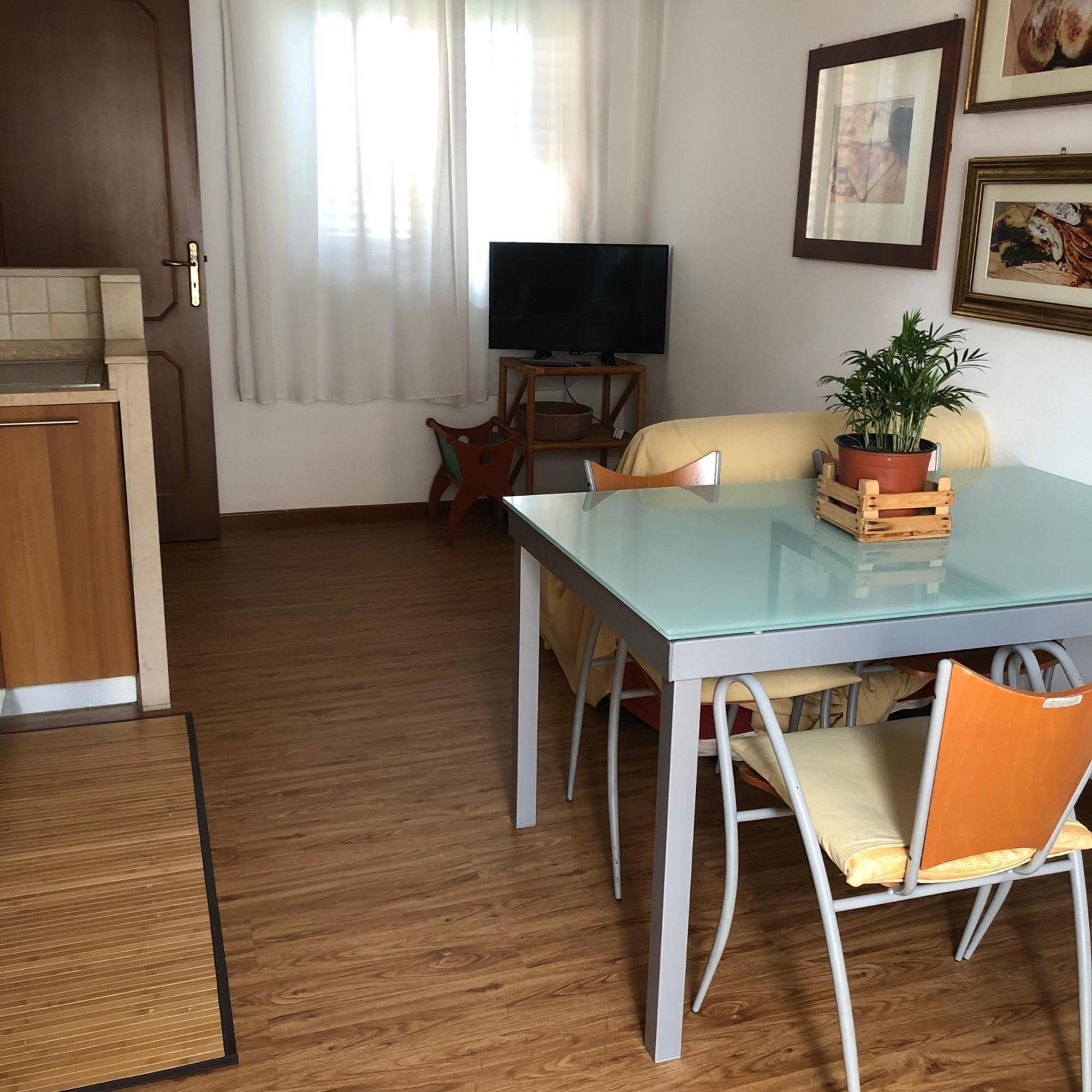 Casa Dorina Charme E Comfort A 100 M Dal Mare Donnalucata  Exterior foto
